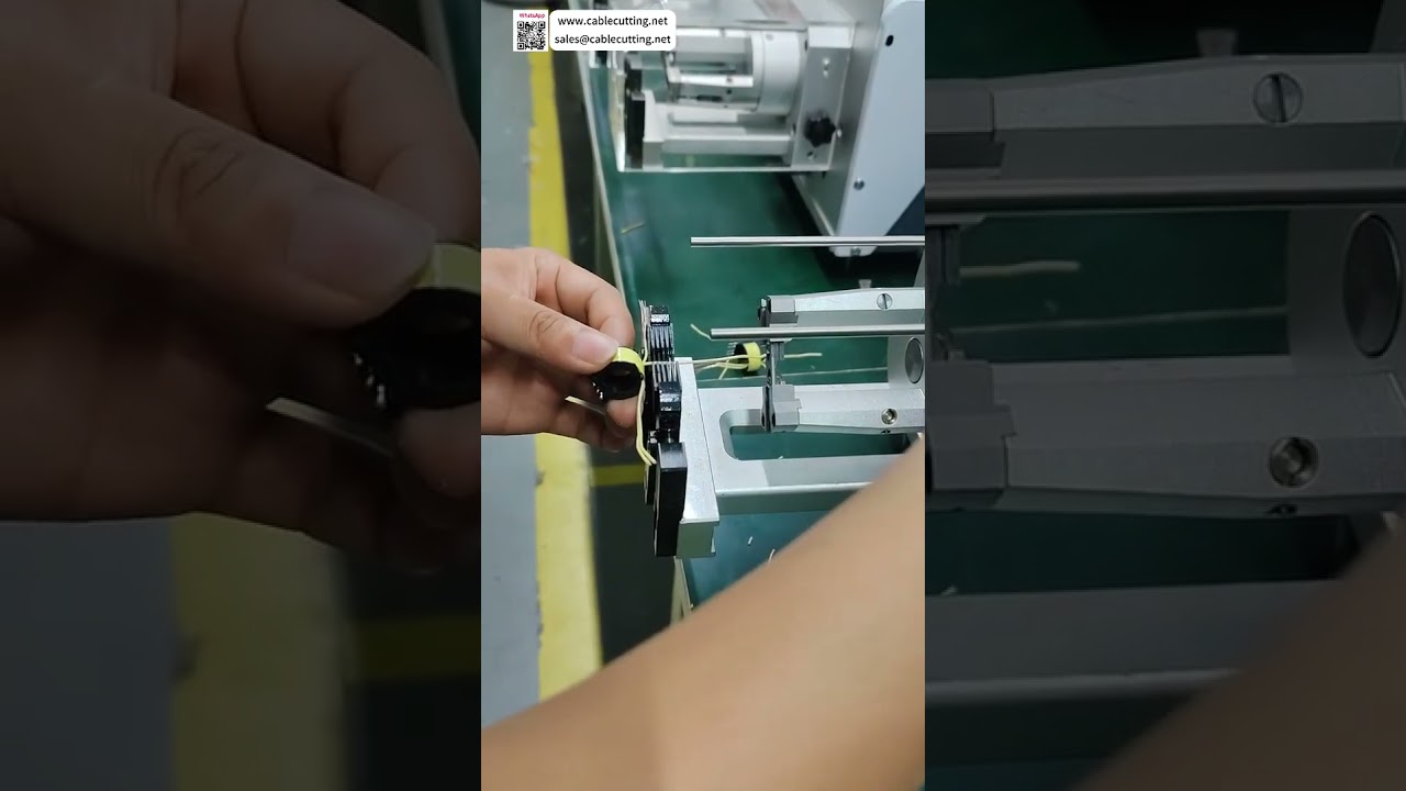 Coaxial Cable Stripping Machine  Precision Multi Layer Insulation Peeling Processing Tool - Shorts